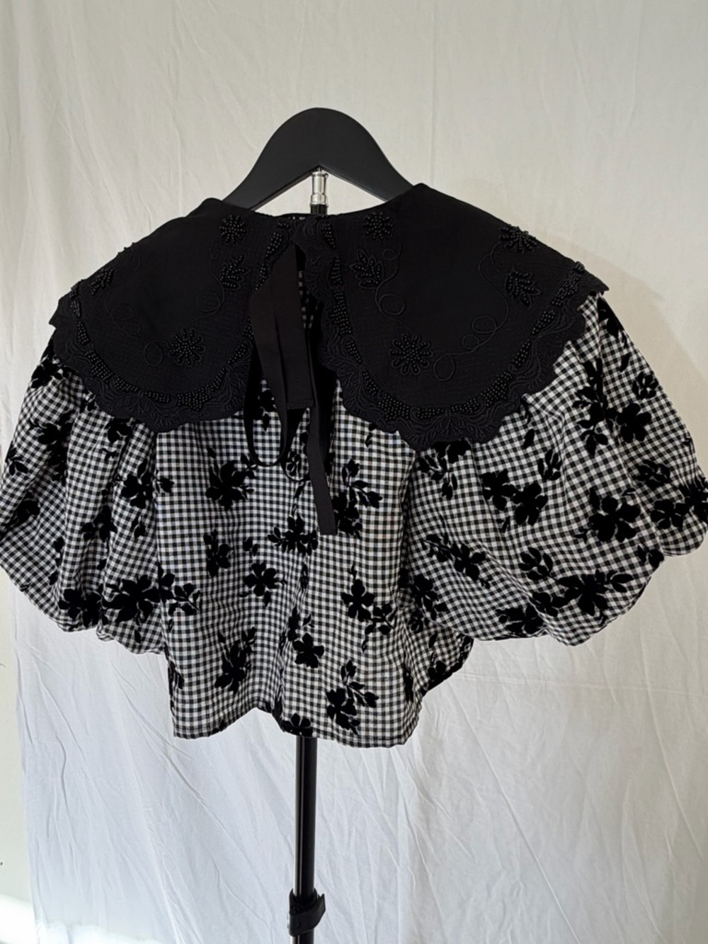 Sister Jane Gingham Floral Top Beaded Pilgrim Collar Cropped XS Statement Blouse
